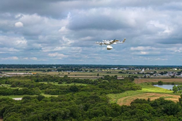 Hillwood partners with Wing as it launches the first commercial drone delivery service in a major U.S. metro thumbnail