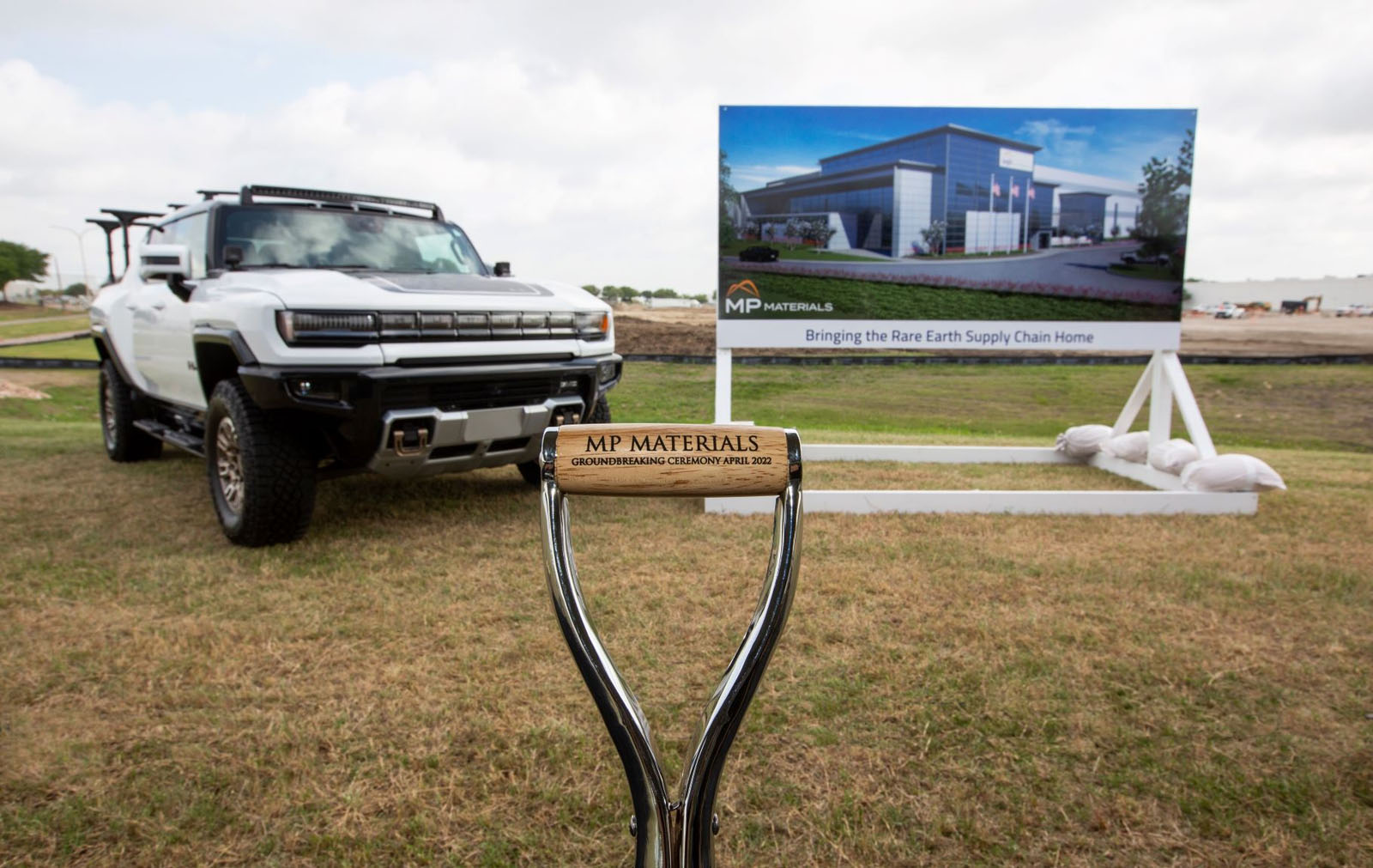 Mining company to open new facility in Fort Worth in hopes of helping demand for magnets in the U.S. thumbnail