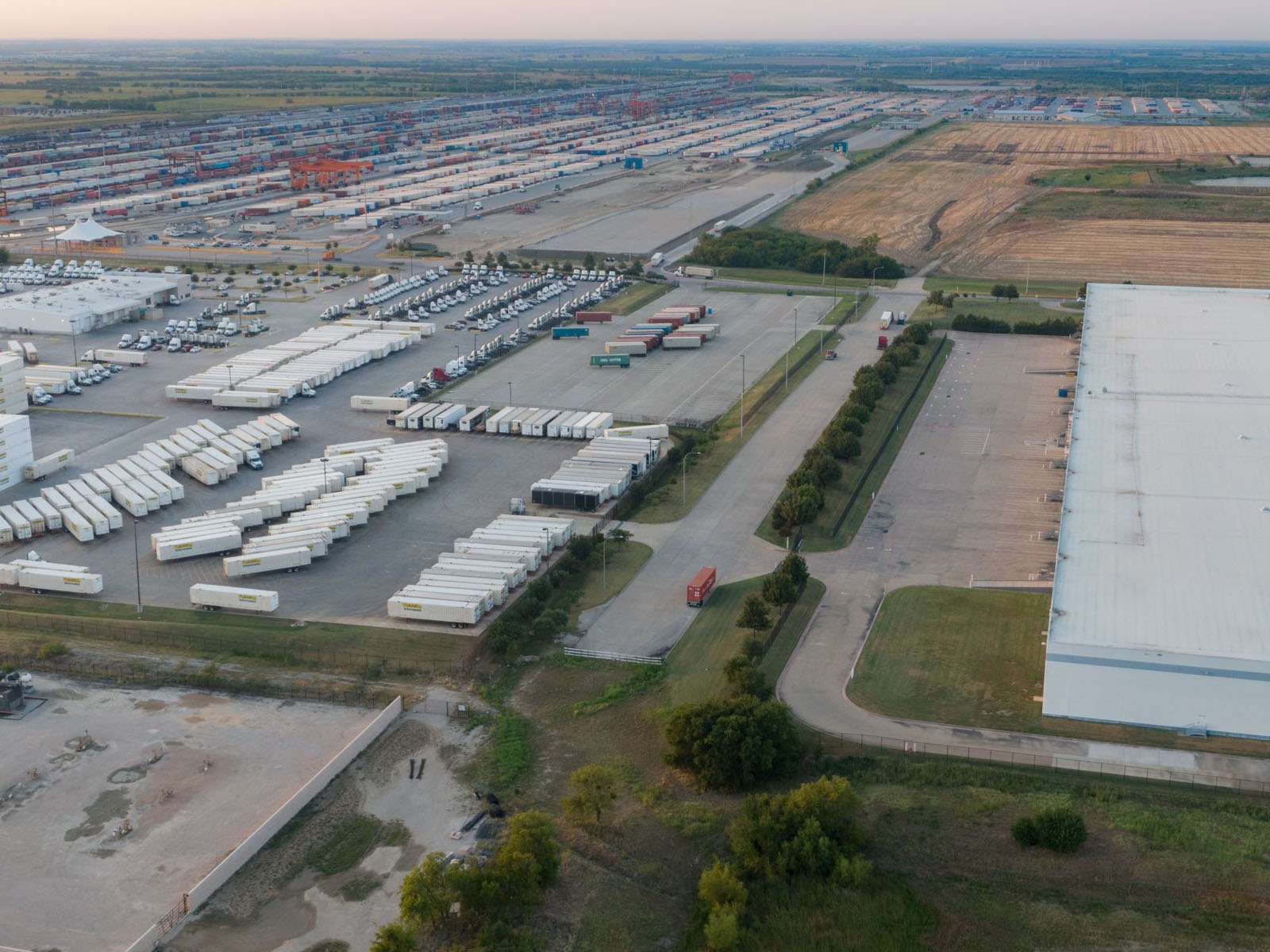 Collaboration must be key for railroads to thrive, experts say thumbnail